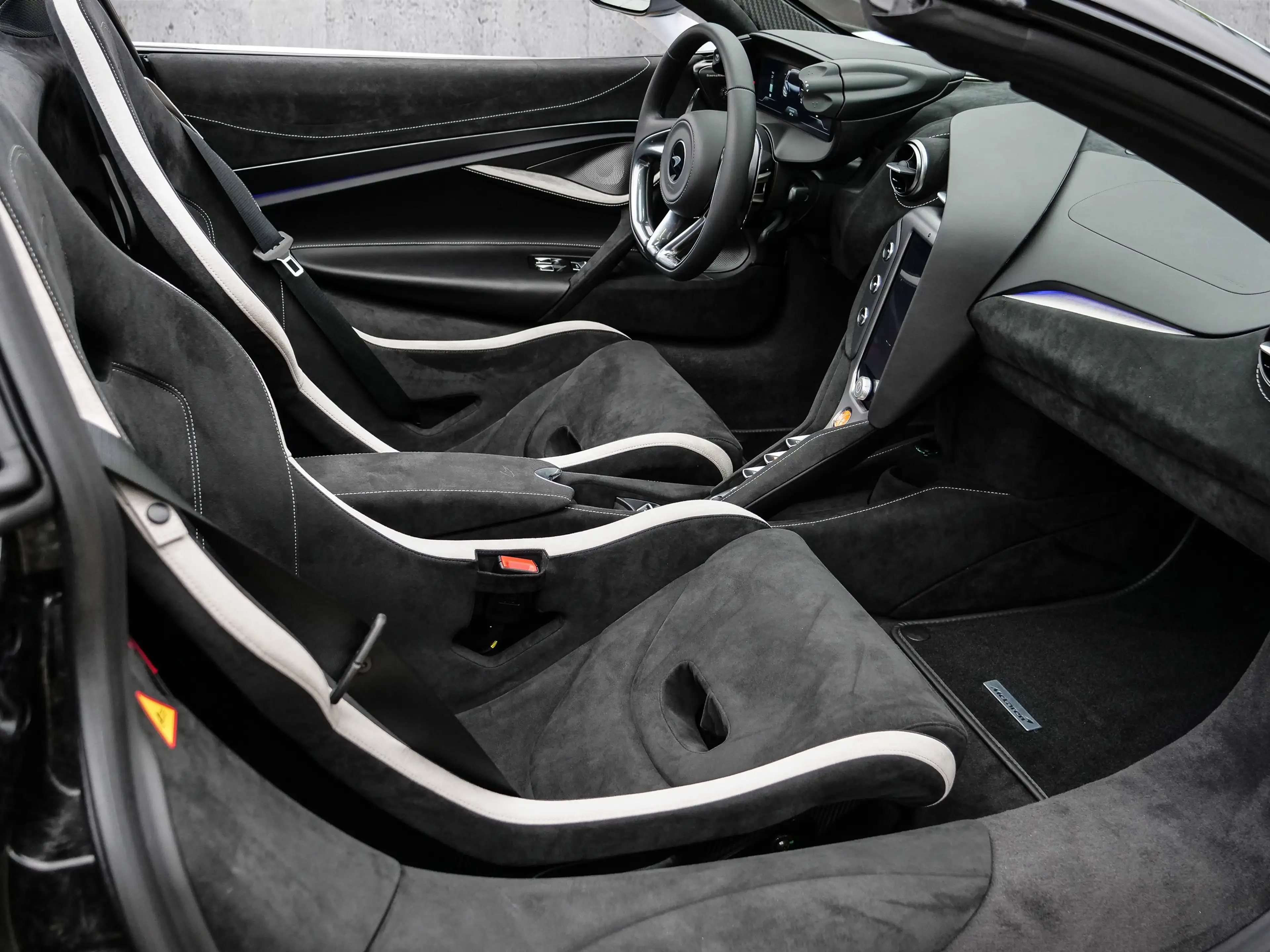 McLaren 750S Spider MSO.Black Pack, B&W Sound, Lift — photo 6