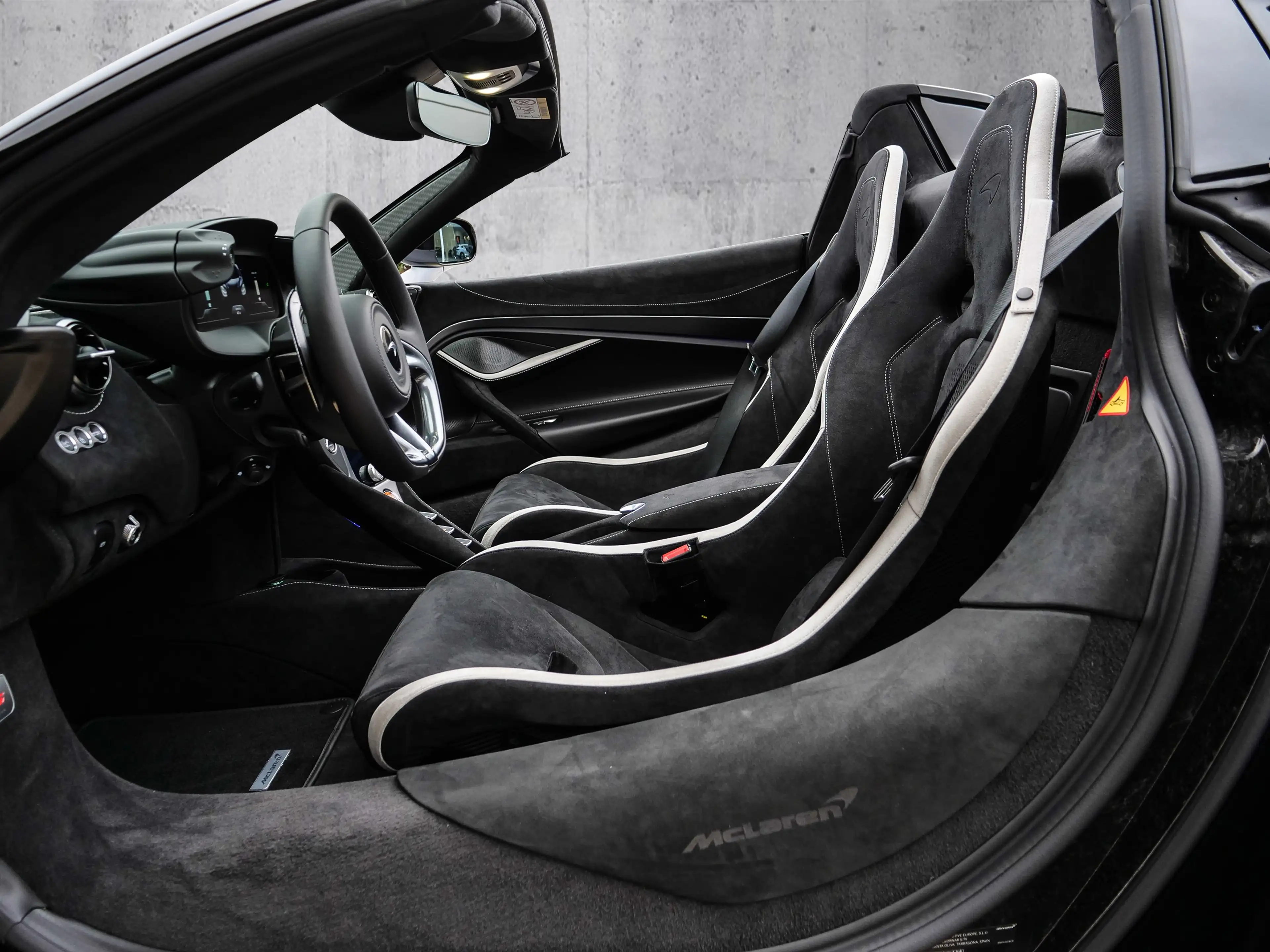 McLaren 750S Spider MSO.Black Pack, B&W Sound, Lift — photo 8