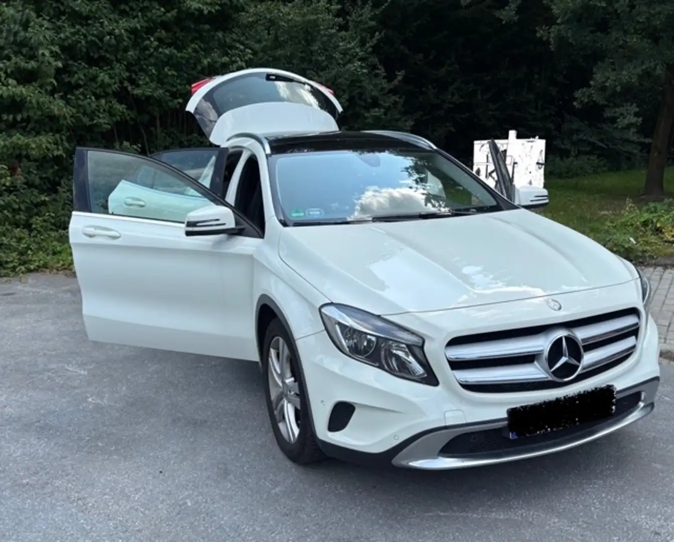 Mercedes-Benz 180 Weiß - 1