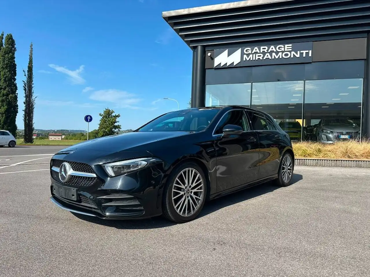 Mercedes-Benz A 180