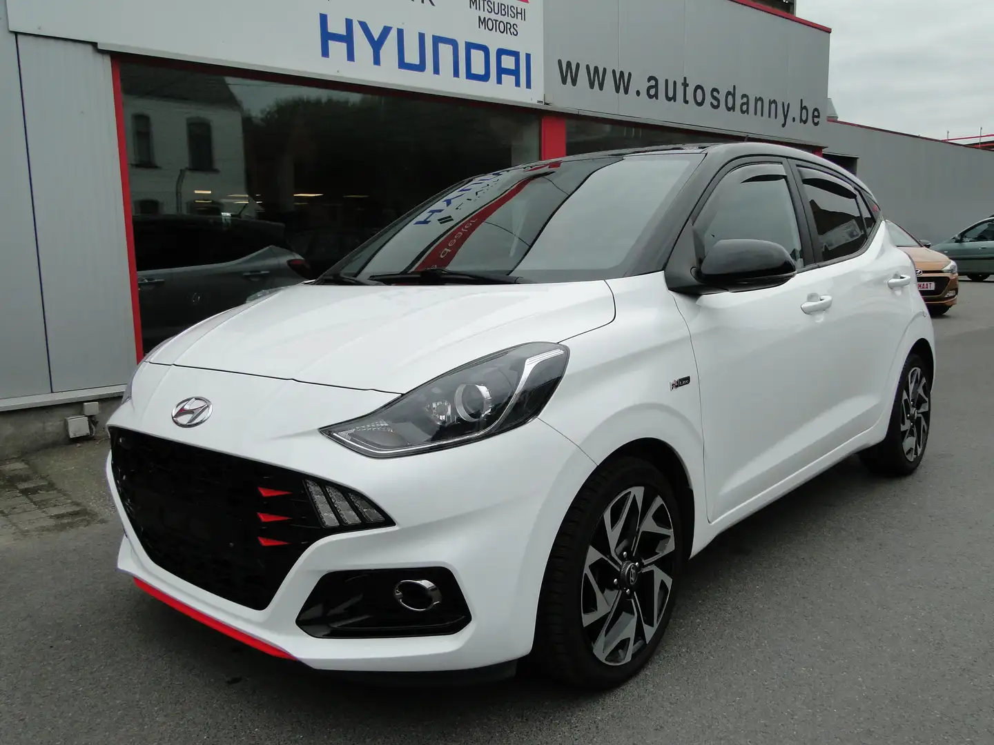 Hyundai i10 SKY N-LINE NAVI CAMERA Weiß - 1