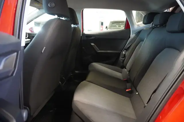 Seat Ibiza view 9