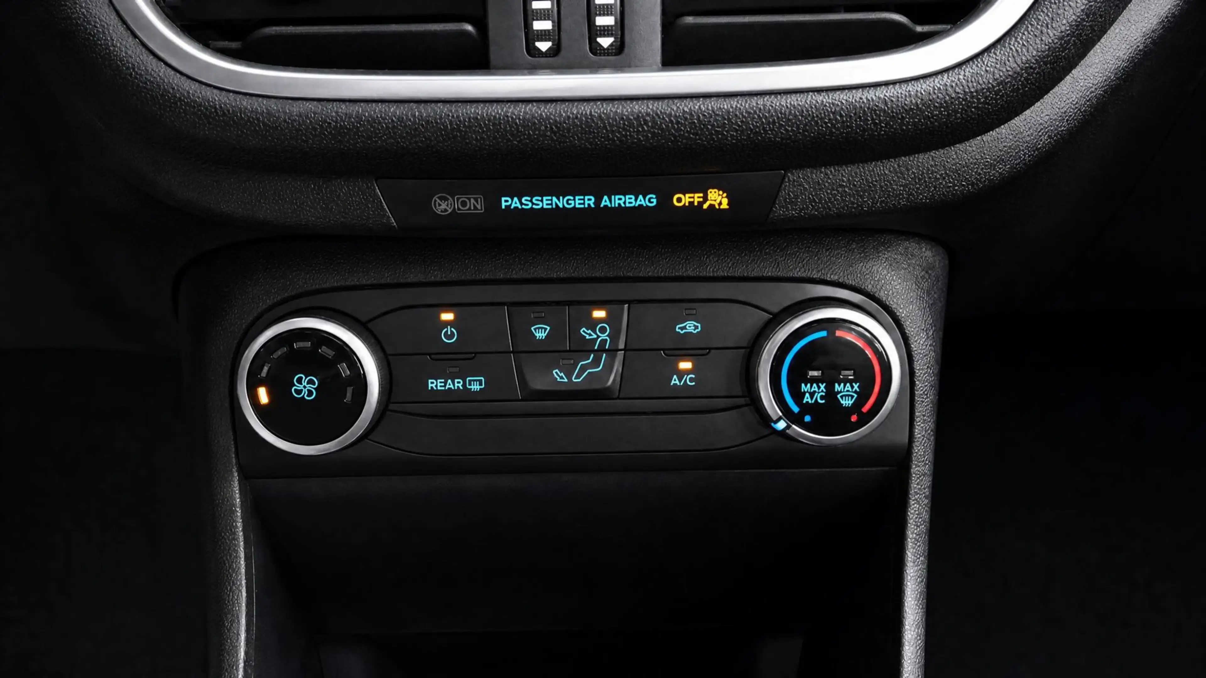 Ford Fiesta 1.1 Trend — photo 11