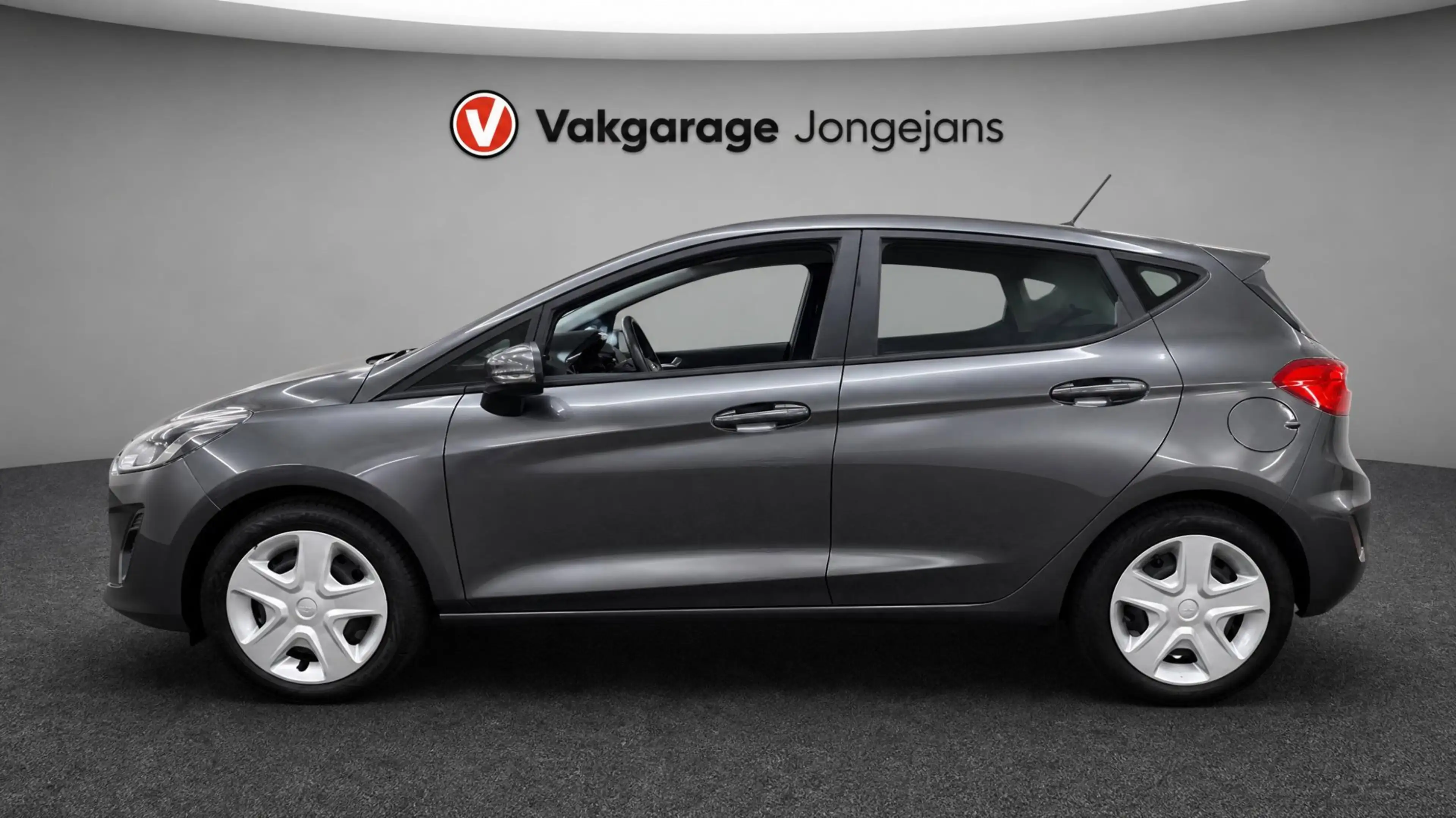 Ford Fiesta 1.1 Trend — photo 4