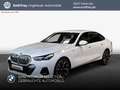 BMW i5 eDrive40 Weiß - thumbnail 1