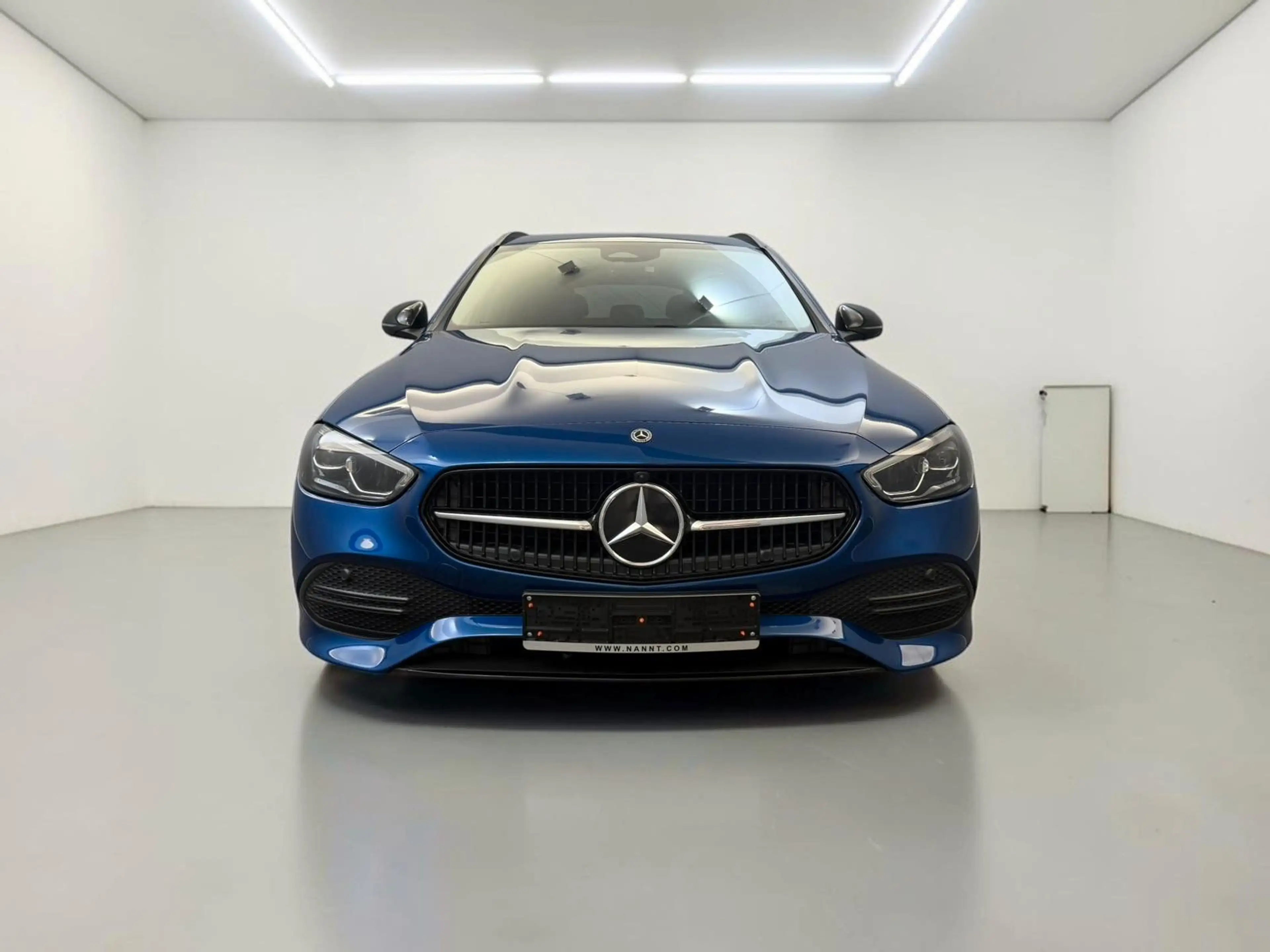 Mercedes-Benz C 220 C220d T 2x Avantgarde DISTR+*LED*AHK*360*MASSAGE — photo 2
