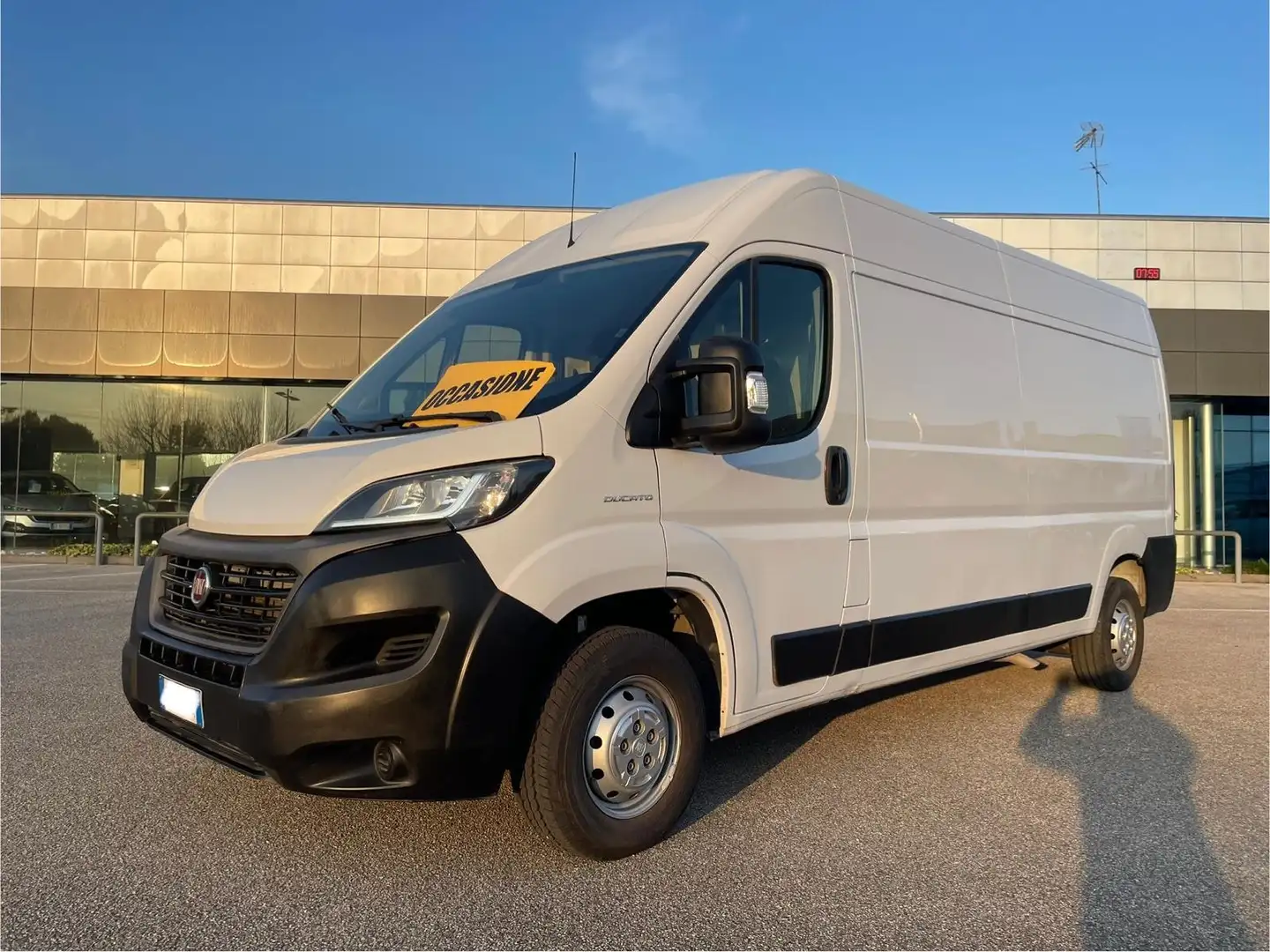 Fiat Ducato 35 2.3Mjet 140cv PASSO LUNGO TETTO ALTO Bianco - 1