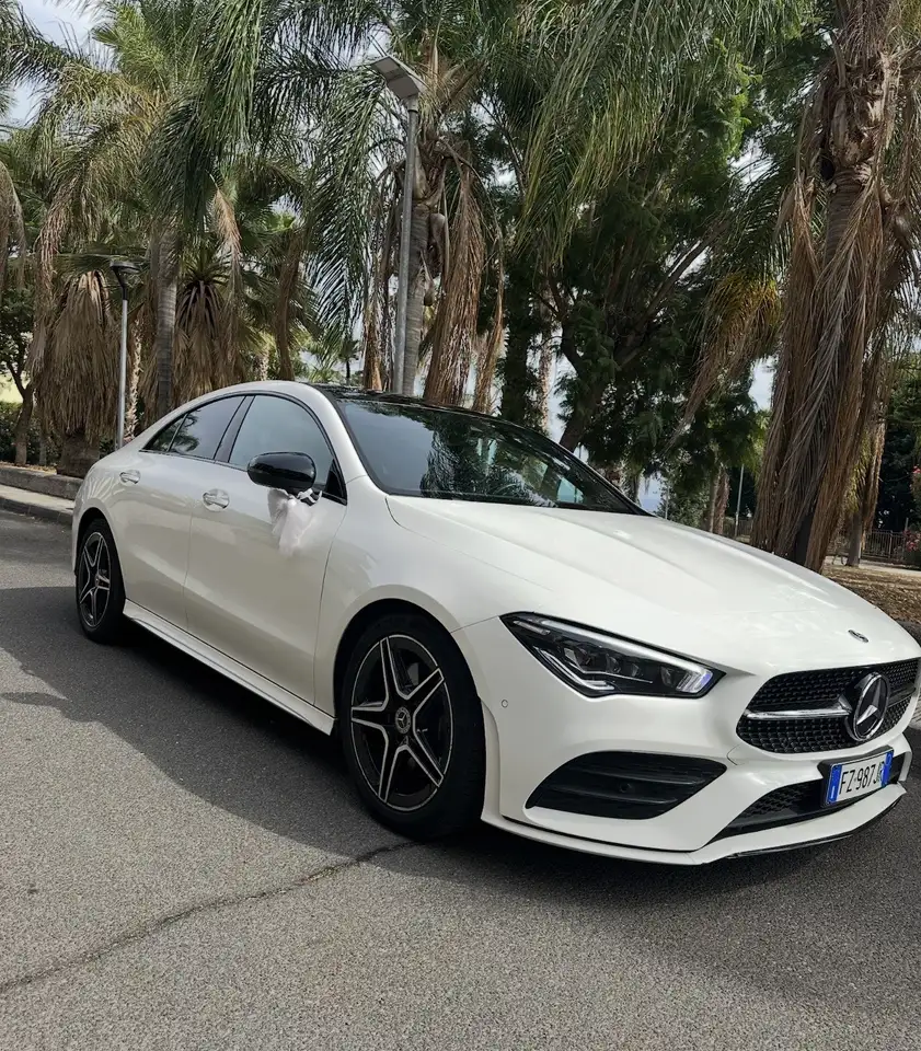 Mercedes-Benz CLA 200