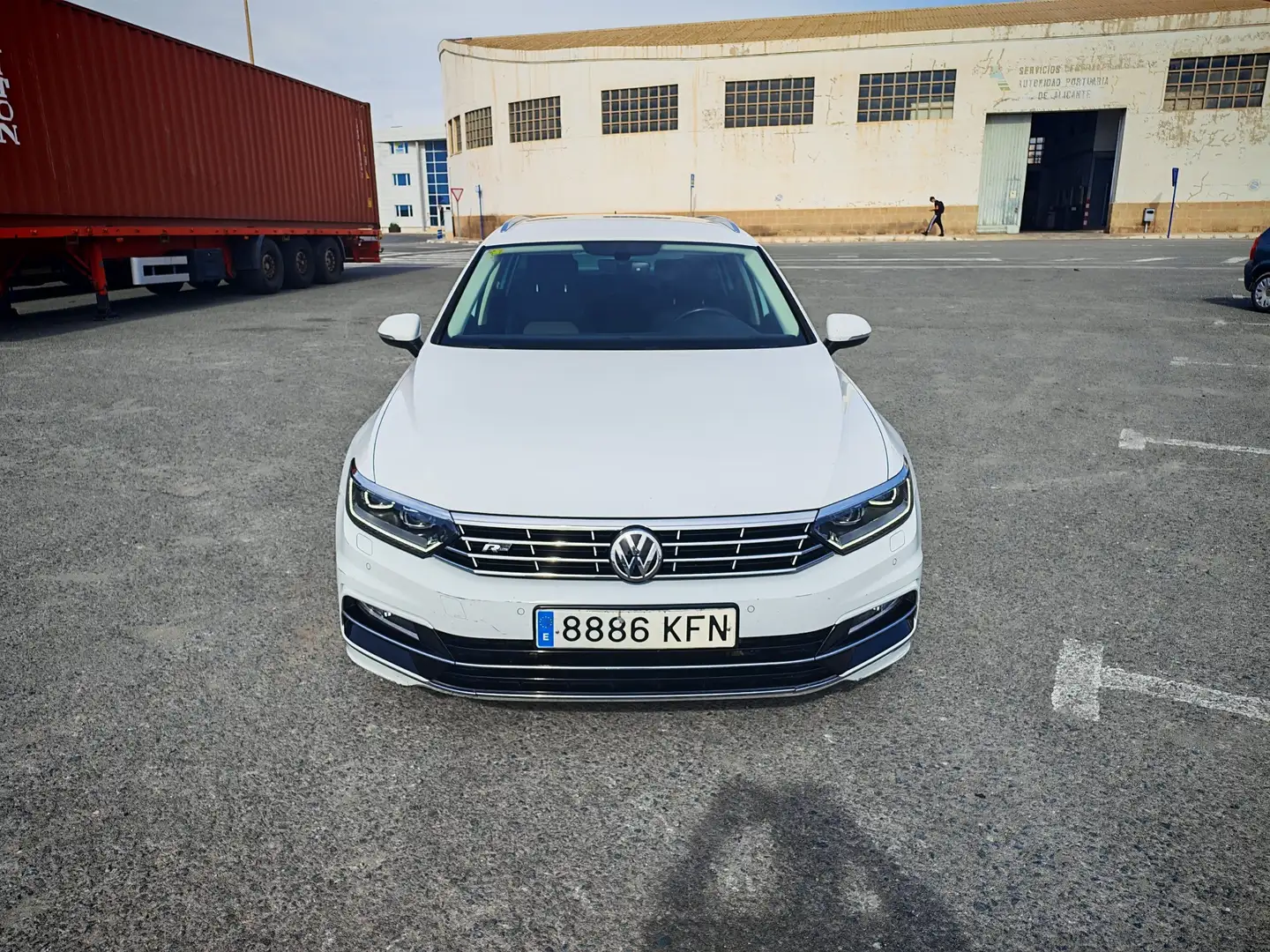 Volkswagen Passat Variant 2.0TDI Sport DSG 140kW - 2