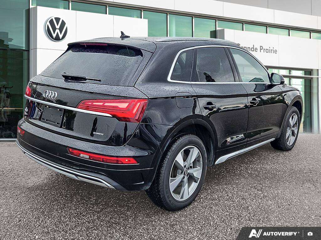 2024 Audi Q5 Komfort | CLEAN CARFAX | AWD | HEATED SEATS — снимка 1
