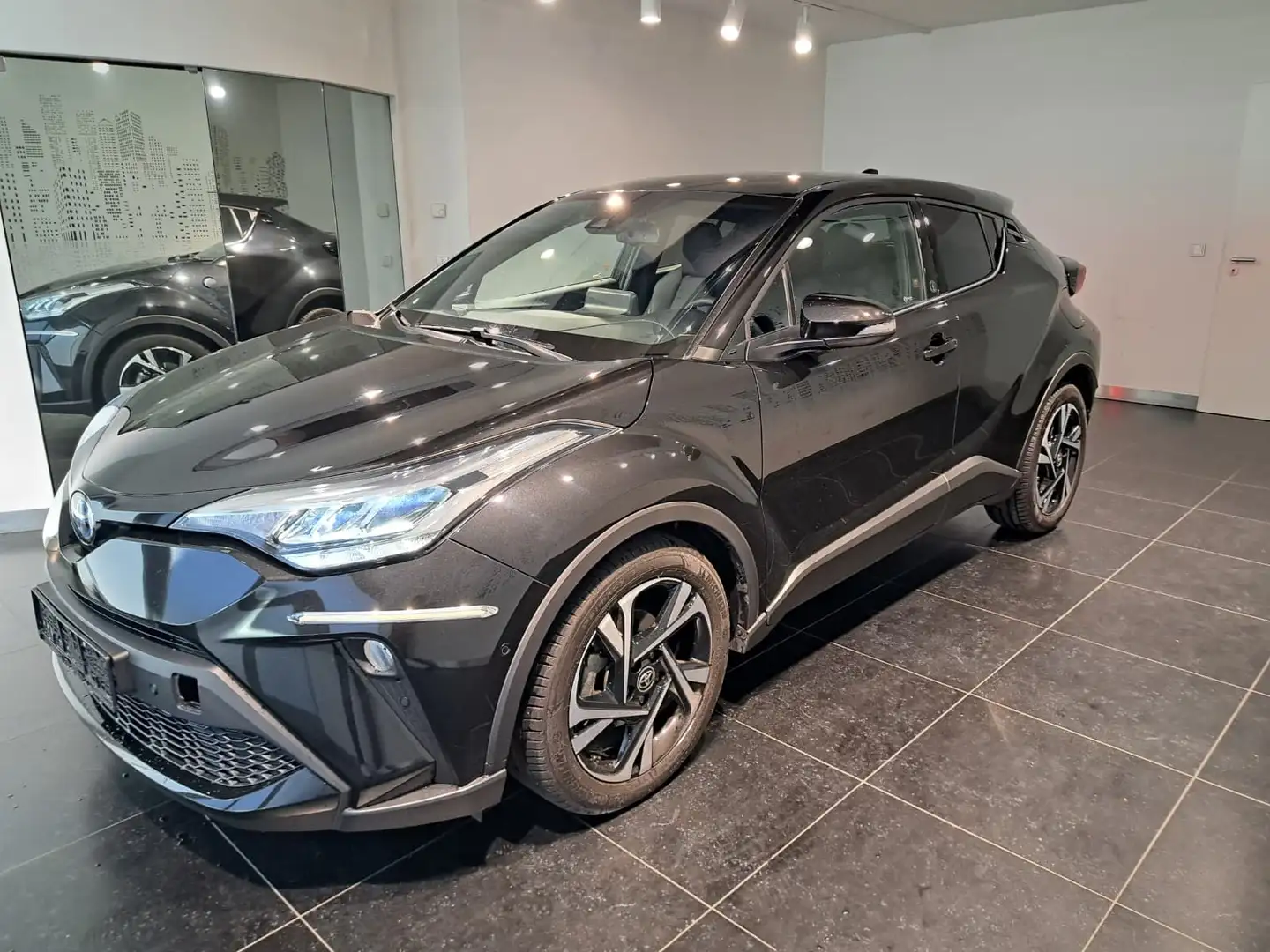 Toyota C-HR 1.8 TeamD wenig KM* Parksensoren*Sitzheizung Zwart - 2
