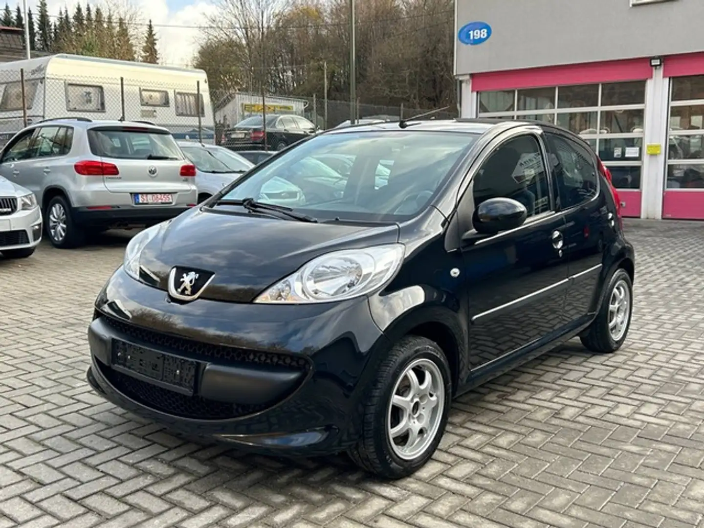 Peugeot 107 Filou 70 Schwarz - 1