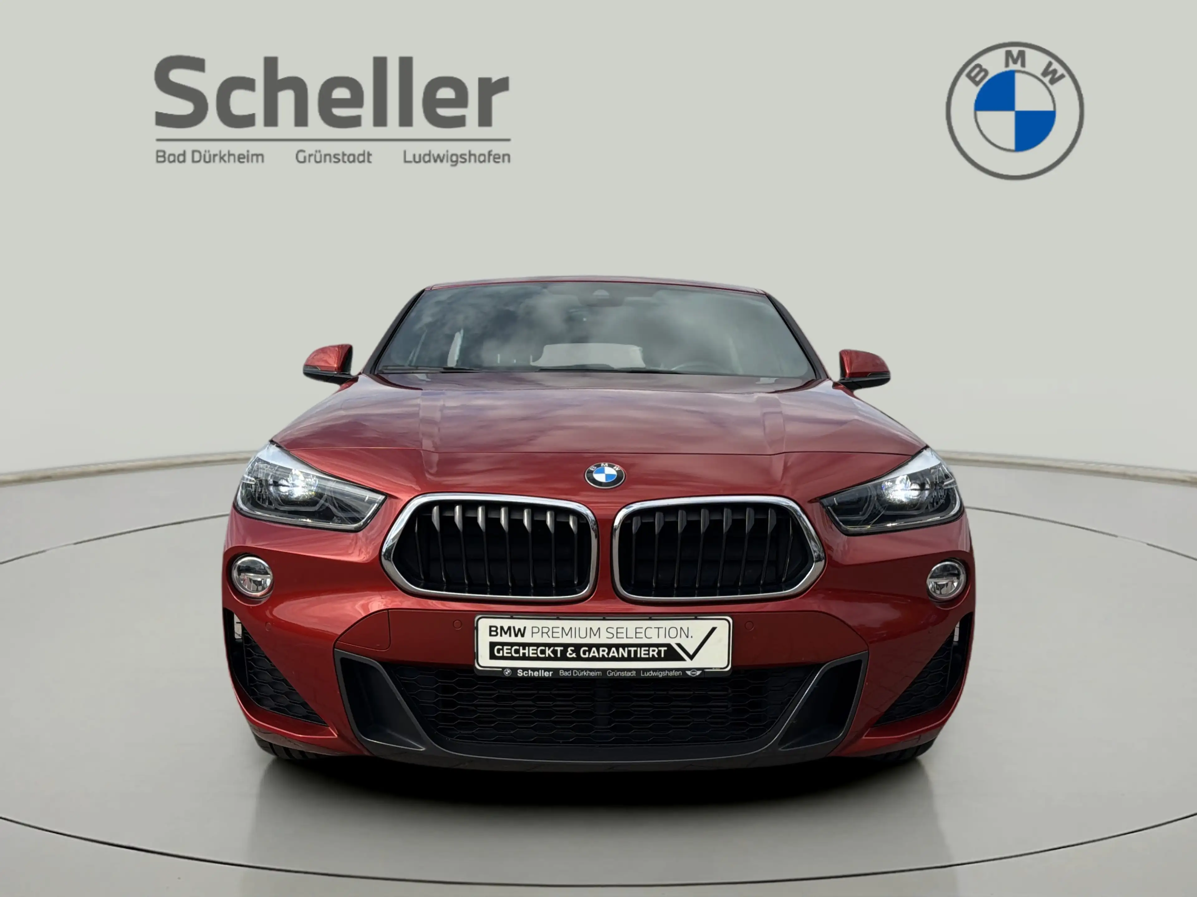 BMW X2 sDrive20i — photo 2