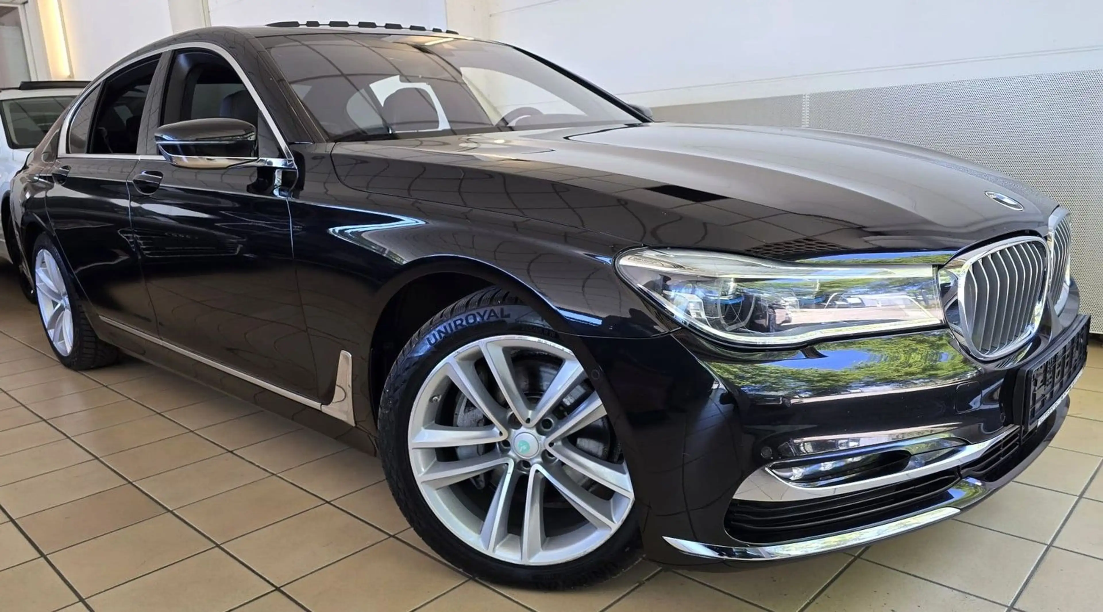 BMW 740 d xDrive Laser 360 Kamera Digital Massage Touch