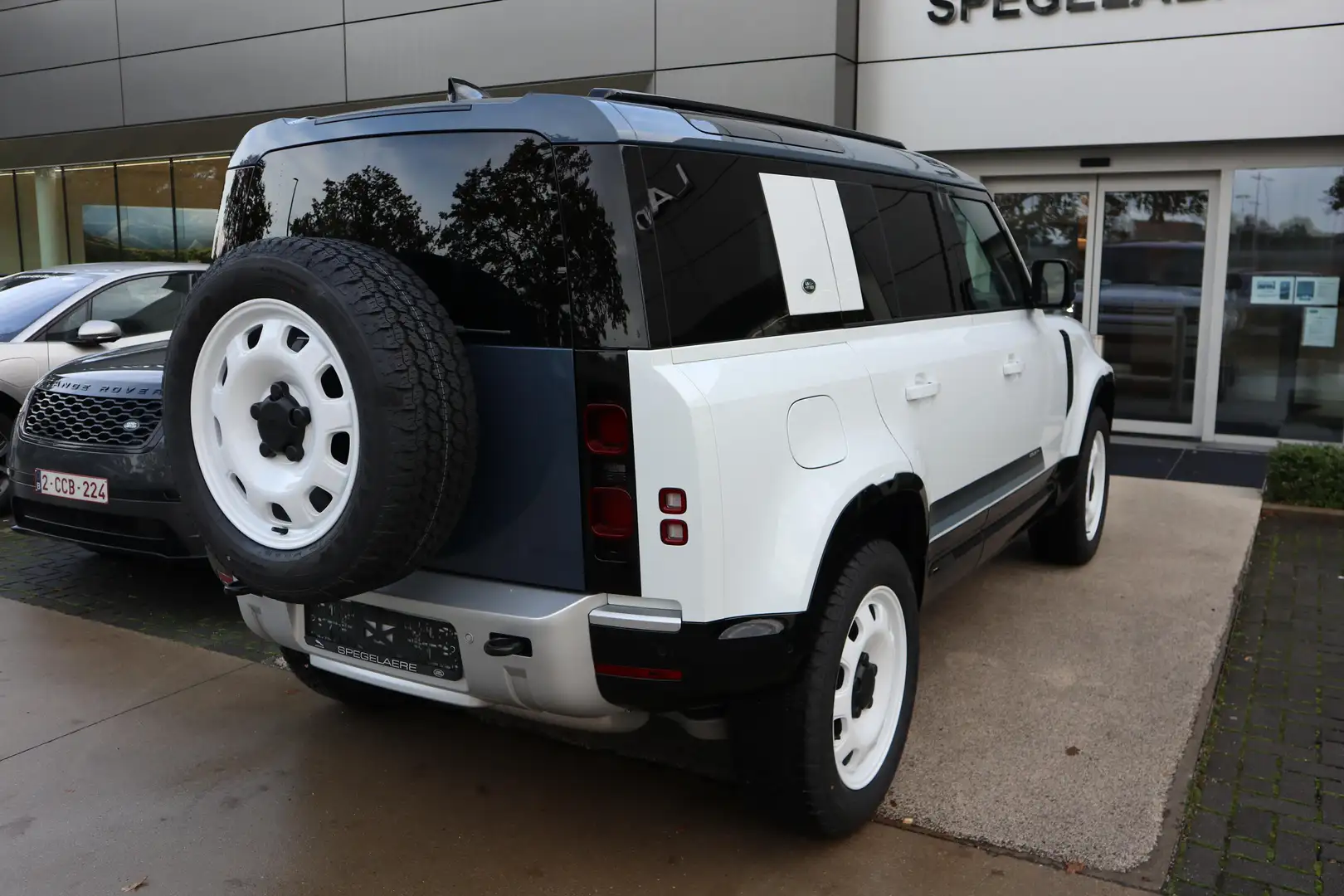 Land Rover Defender S COUNTY Blanc - 2