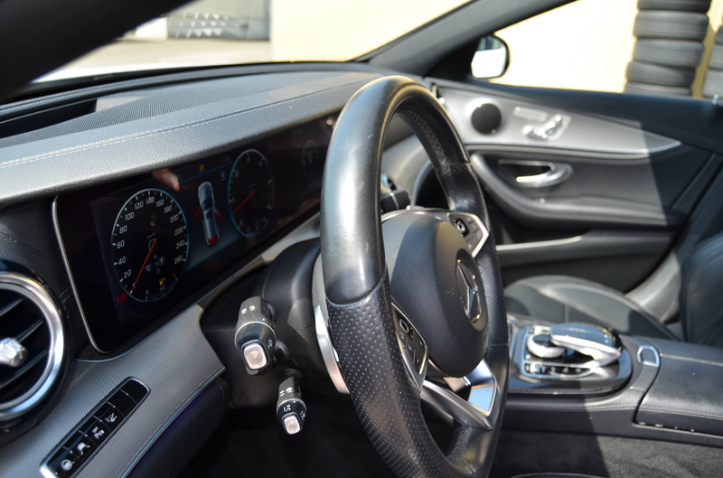 Mercedes-Benz E 350 E 350 d 4Matic HUD Pano Widescreen Night AMG-Line — photo 14