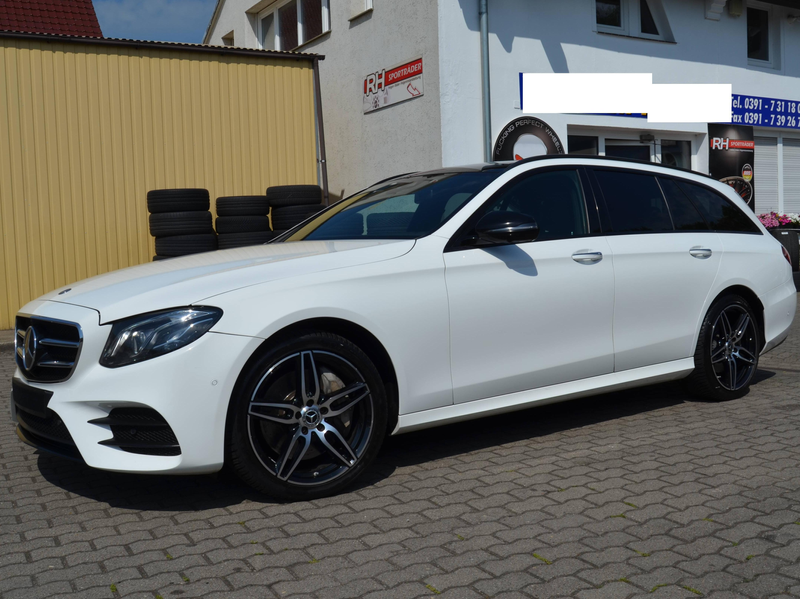 Mercedes-Benz E 350 E 350 d 4Matic HUD Pano Widescreen Night AMG-Line