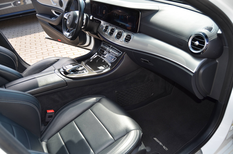 Mercedes-Benz E 350 E 350 d 4Matic HUD Pano Widescreen Night AMG-Line — photo 11