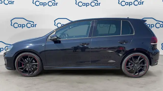 Volkswagen Golf view 2