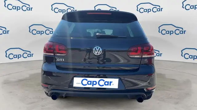 Volkswagen Golf view 3