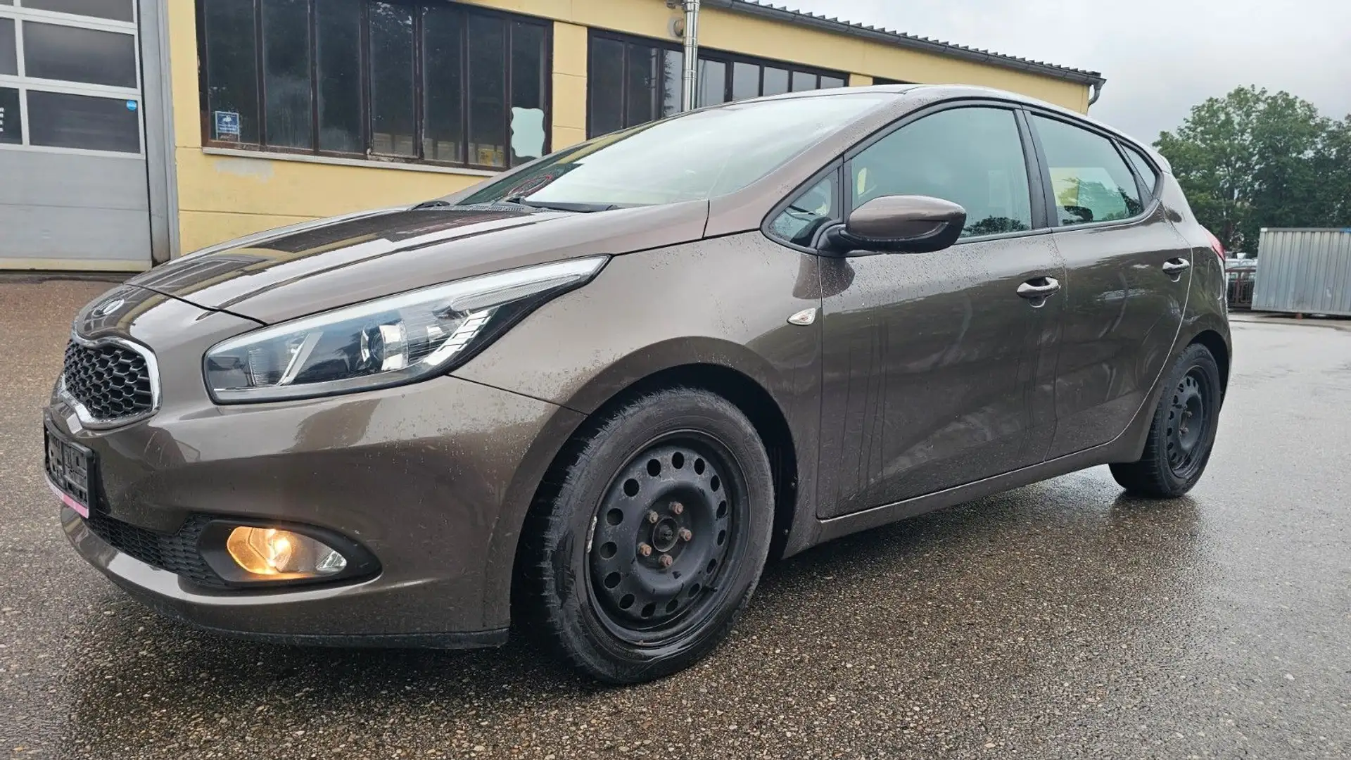 Kia Kia Ceed Edition 7*TUV*KLIMA*SHZ*TEMPO* Bej - 1