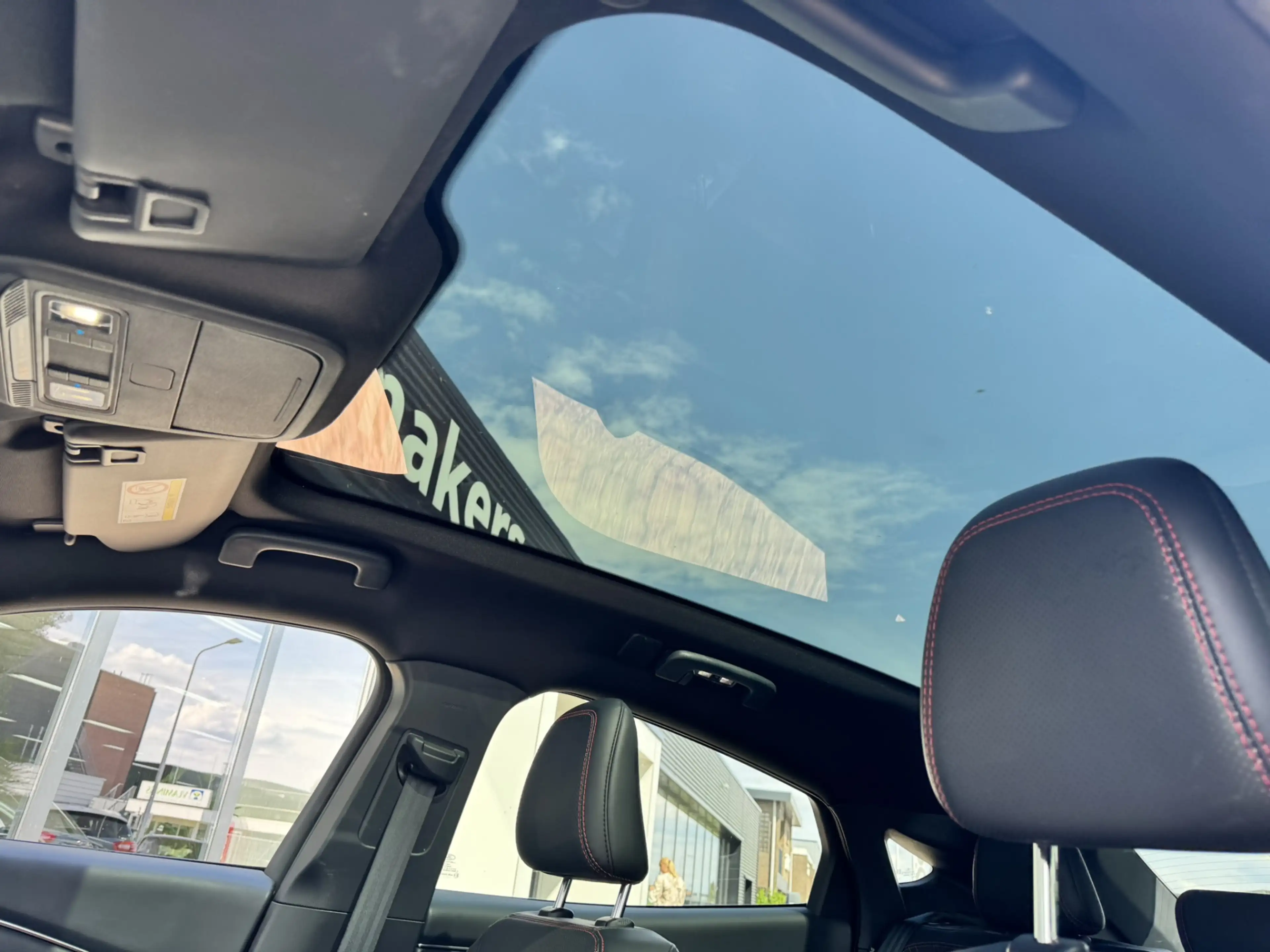 Ford Mustang Mach-E Extended First Edition AWD 98 kWh*Panorama*Leder* — photo 15