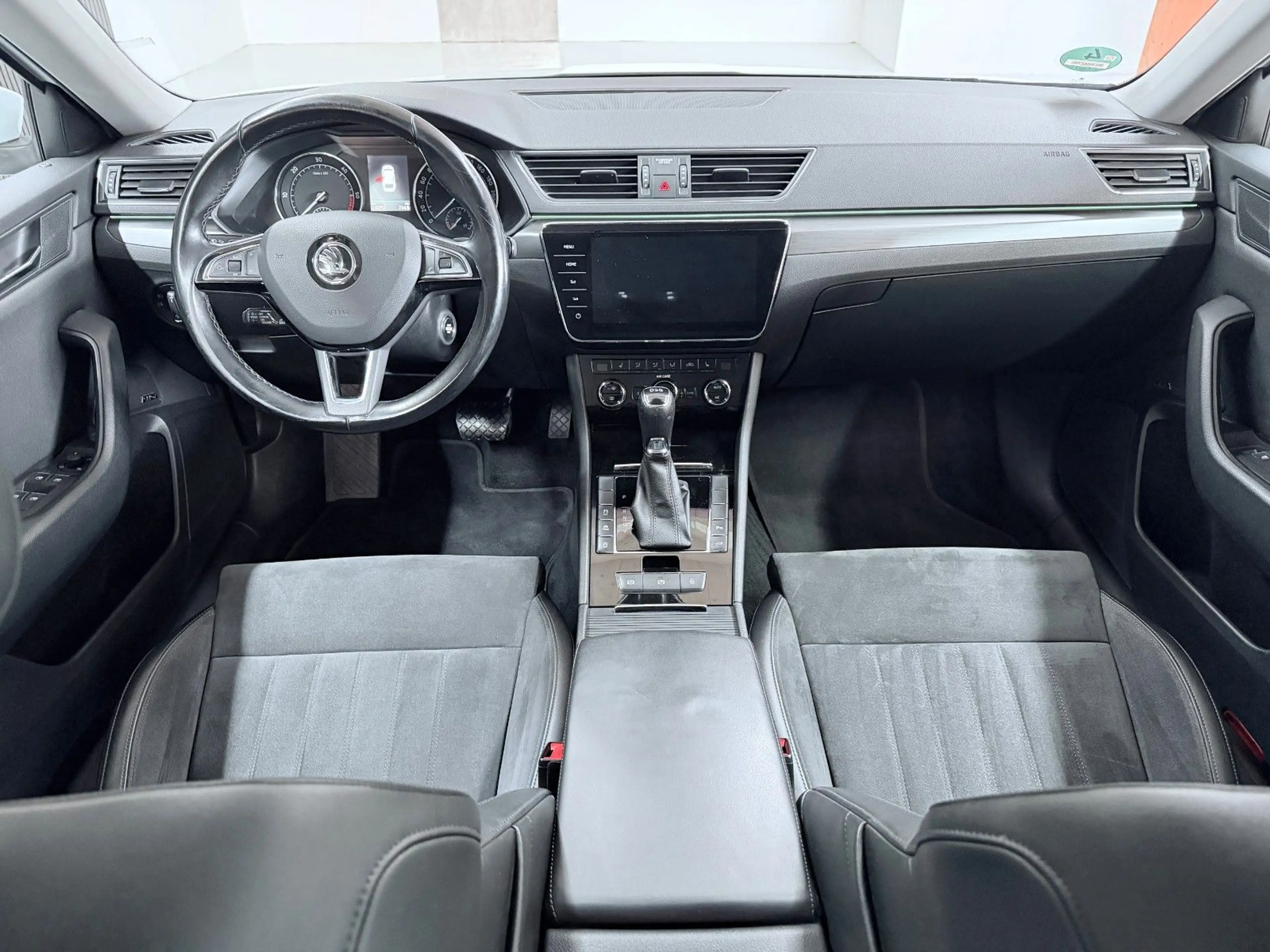Skoda Superb Combi 2.0TDI DSG Leder/Alcantara Kamera — photo 12