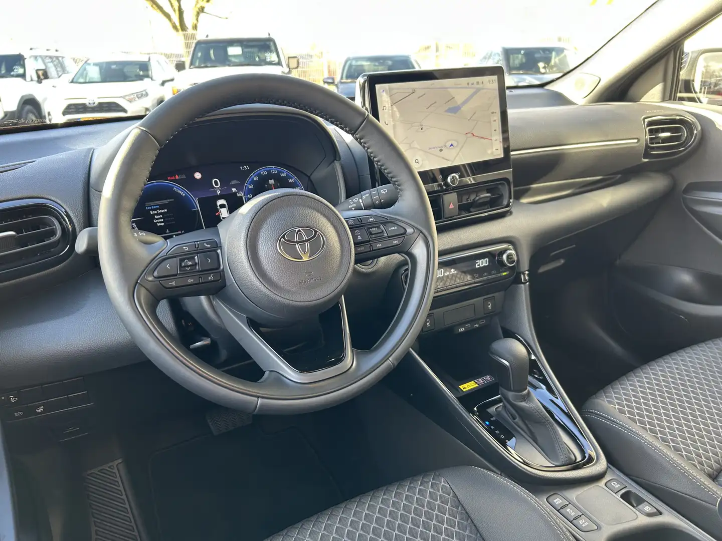 Toyota Yaris 1.5 Hybrid 130 Executive Automaat 130pk | PDC vóór Noir - 2