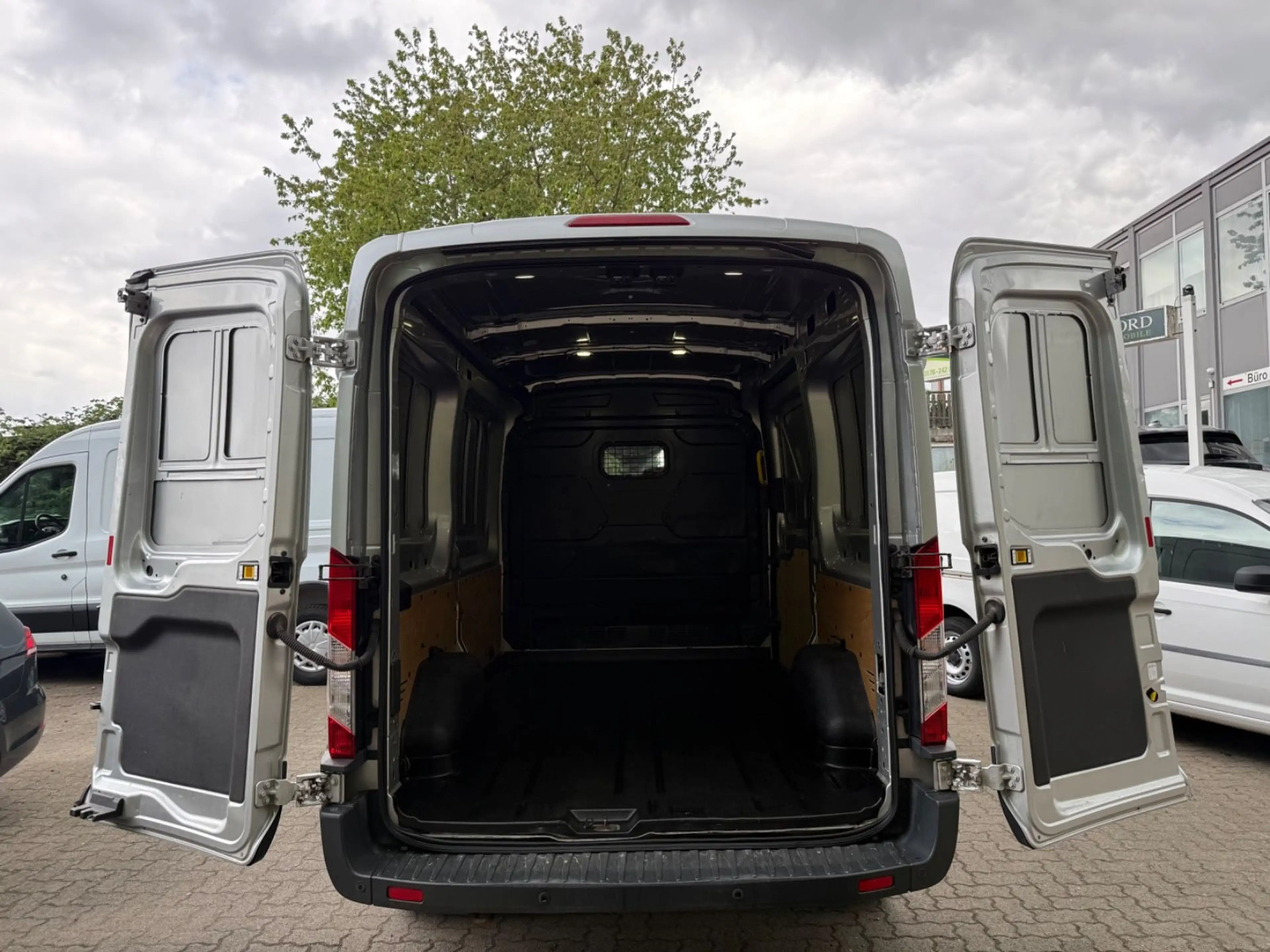 Ford Transit TRANSIT LANG & HOCH SHZ PDC ZAHNRIEMEN NEU — photo 15