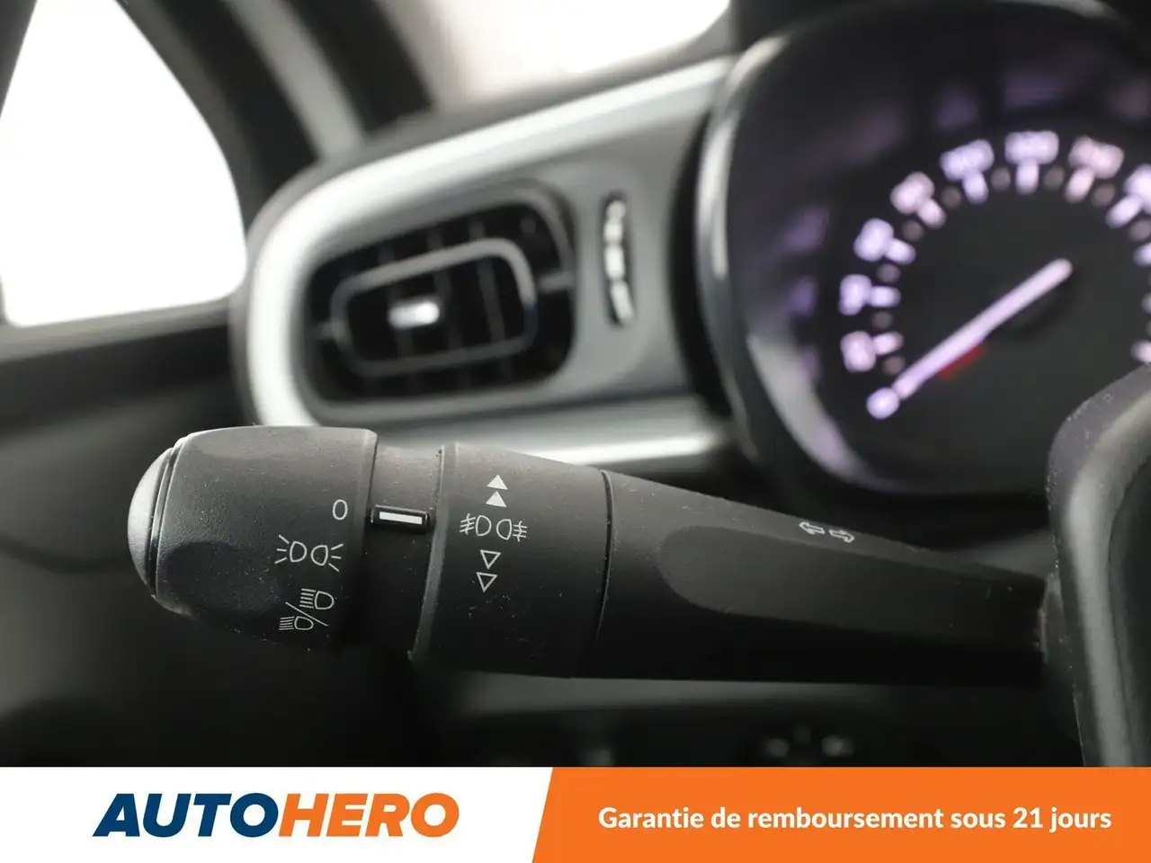 Citroen C3 C3 — photo 25
