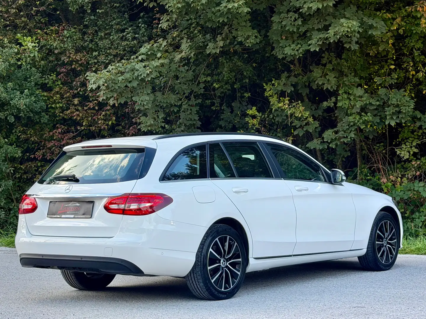 Mercedes-Benz C 200 d T Aut. LED*NAVI*AHK*TEMPOMAT*FACELIFT* Weiß - 2