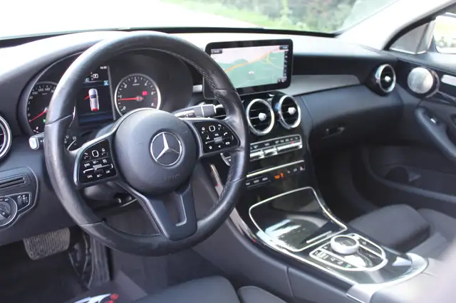 Mercedes-Benz C-Class view 7