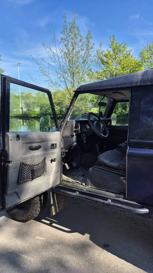 Land Rover Defender 2.5 TD5 90, foto 9