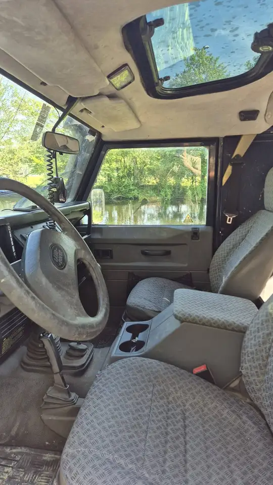Land Rover Defender 2.5 TD5 90, foto 8