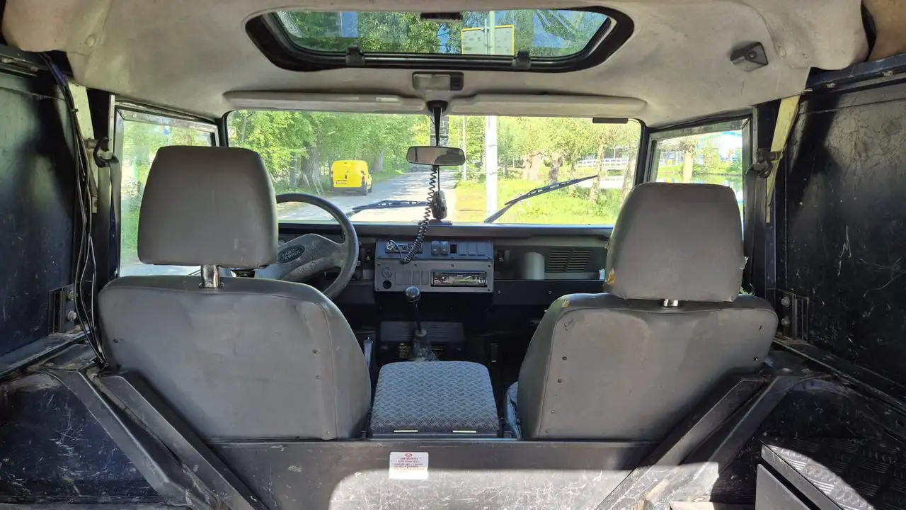 Land Rover Defender 2.5 TD5 90, foto 11