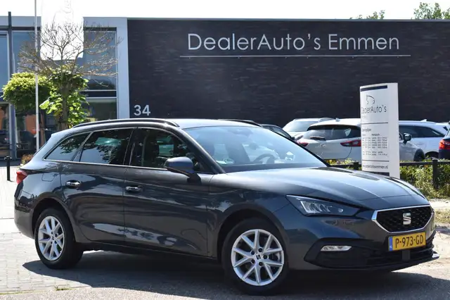 2022 Seat Leon in Grey for sale
