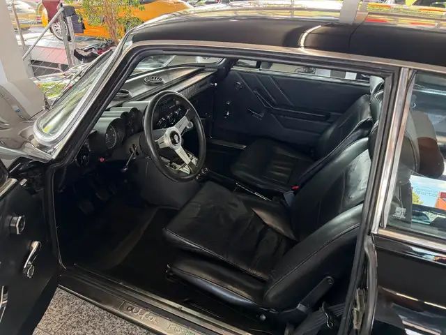 Alfa Romeo GTV view 9