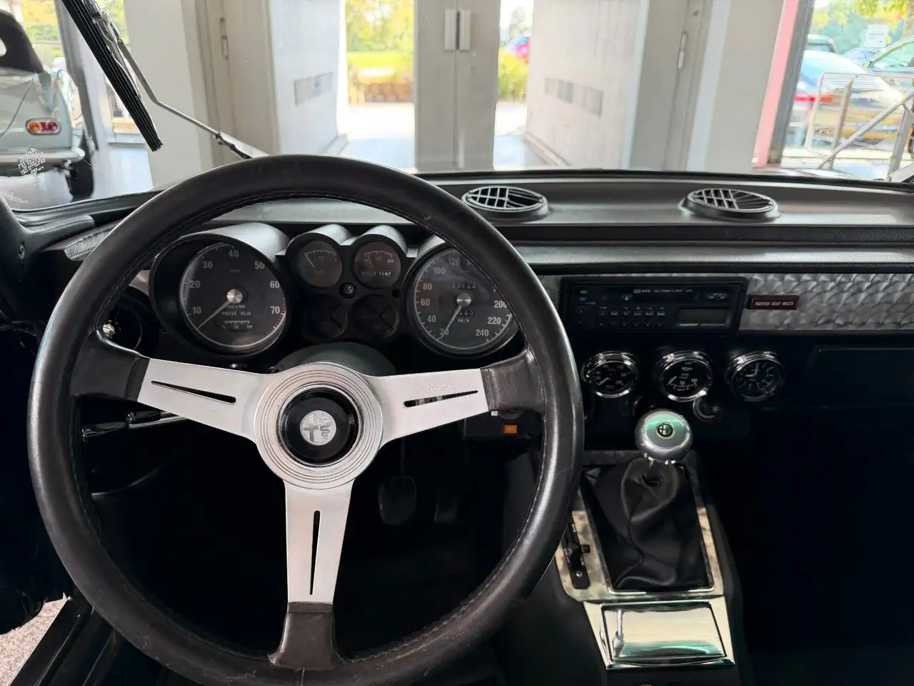 Alfa Romeo GTV 2000 GT Veloce / Klima / H.Kz., foto 11