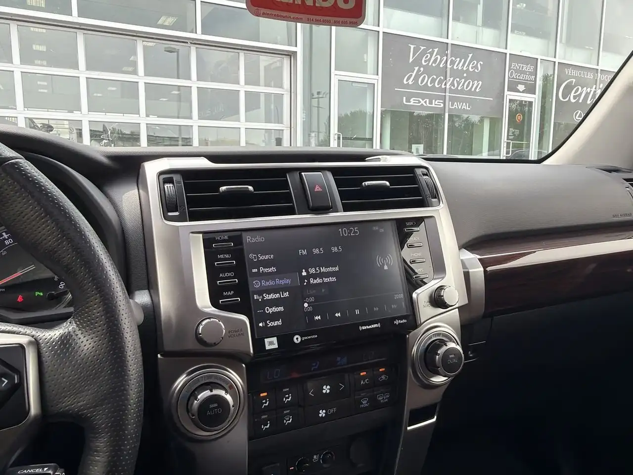 Toyota 4-Runner снимка Toyota 4-Runner