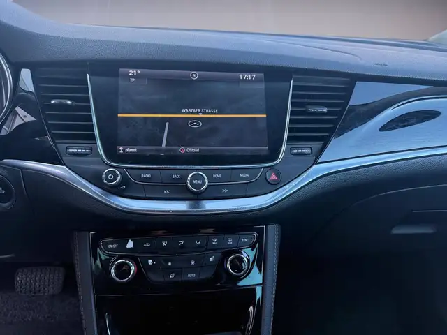 Opel Astra view 10