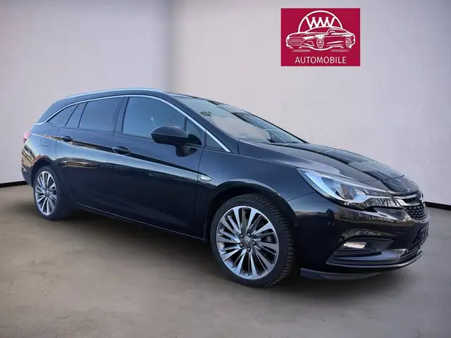 Opel Astra view 2