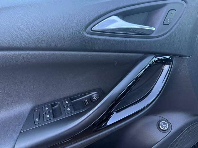 Opel Astra 1.6 D (CDTI) Automatik Innovation 2-Hand LED - Bild 12