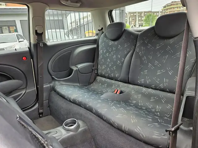 Mini One view 9