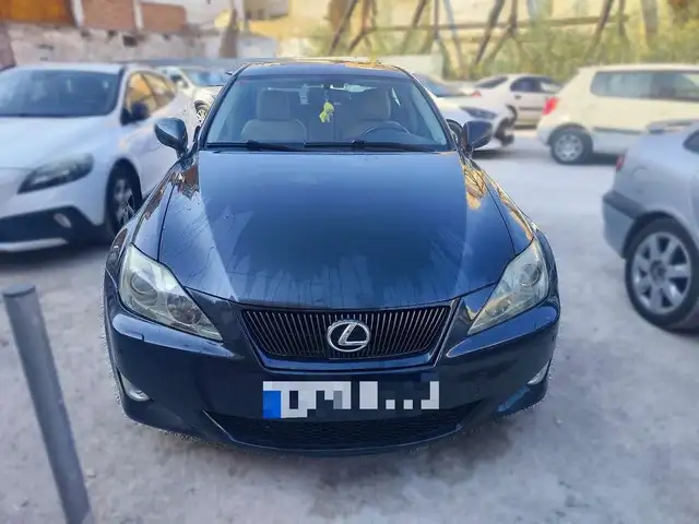 Lexus IS 220d Sport