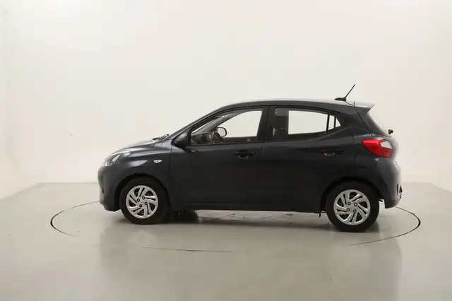 Hyundai I10 view 2