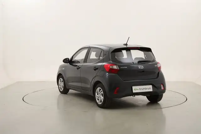 Hyundai I10 view 3