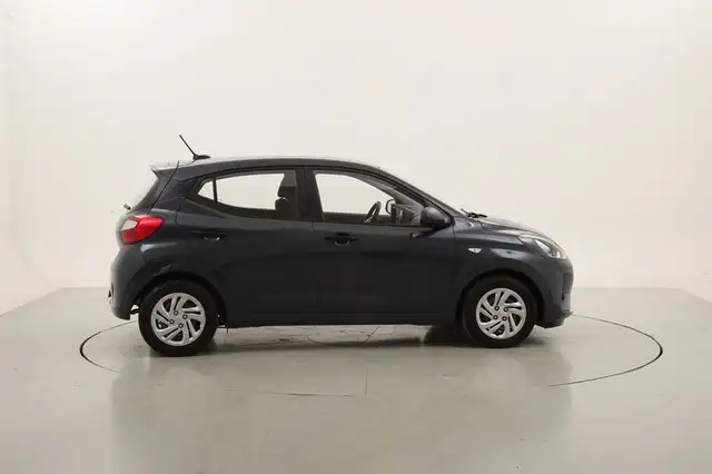 Hyundai I10 view 6