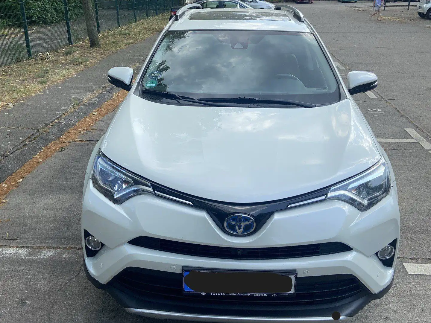 Toyota RAV 4 Glasdach/Navi/360°cam/Leder/Reling/Bearlock/AHK White - 1