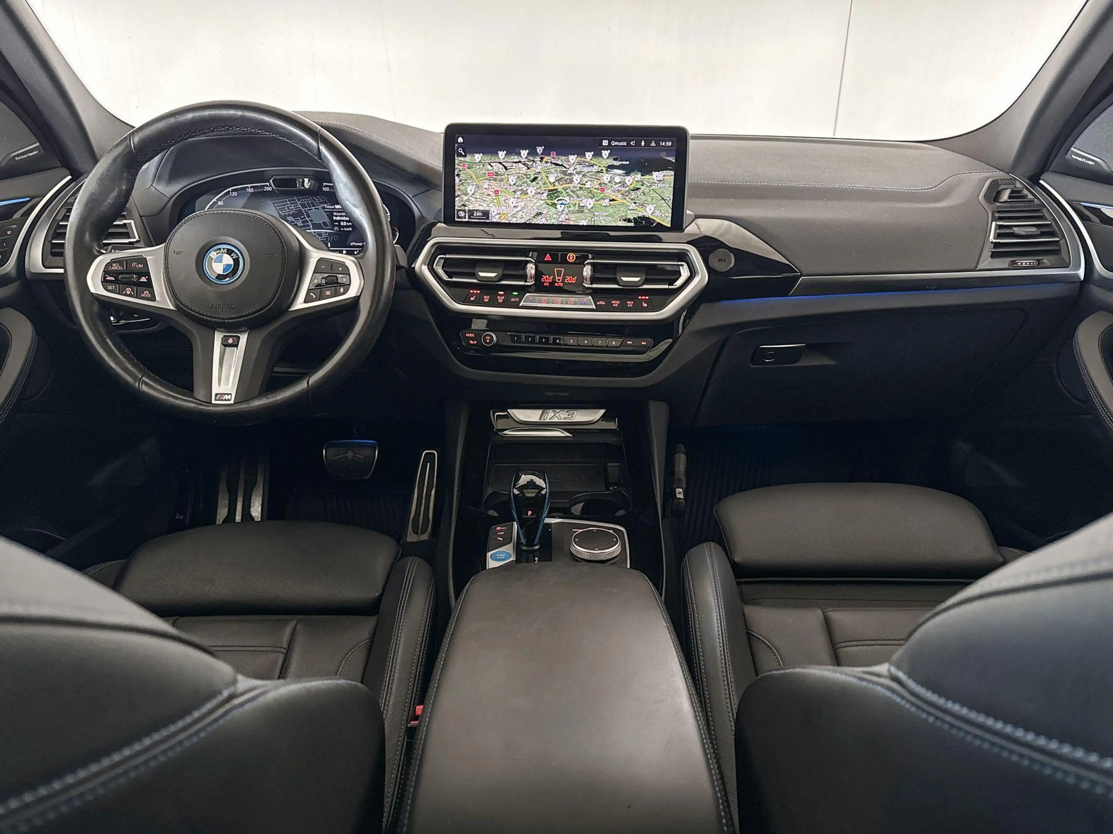 BMW iX3 High Executive 80 kWh — photo 12