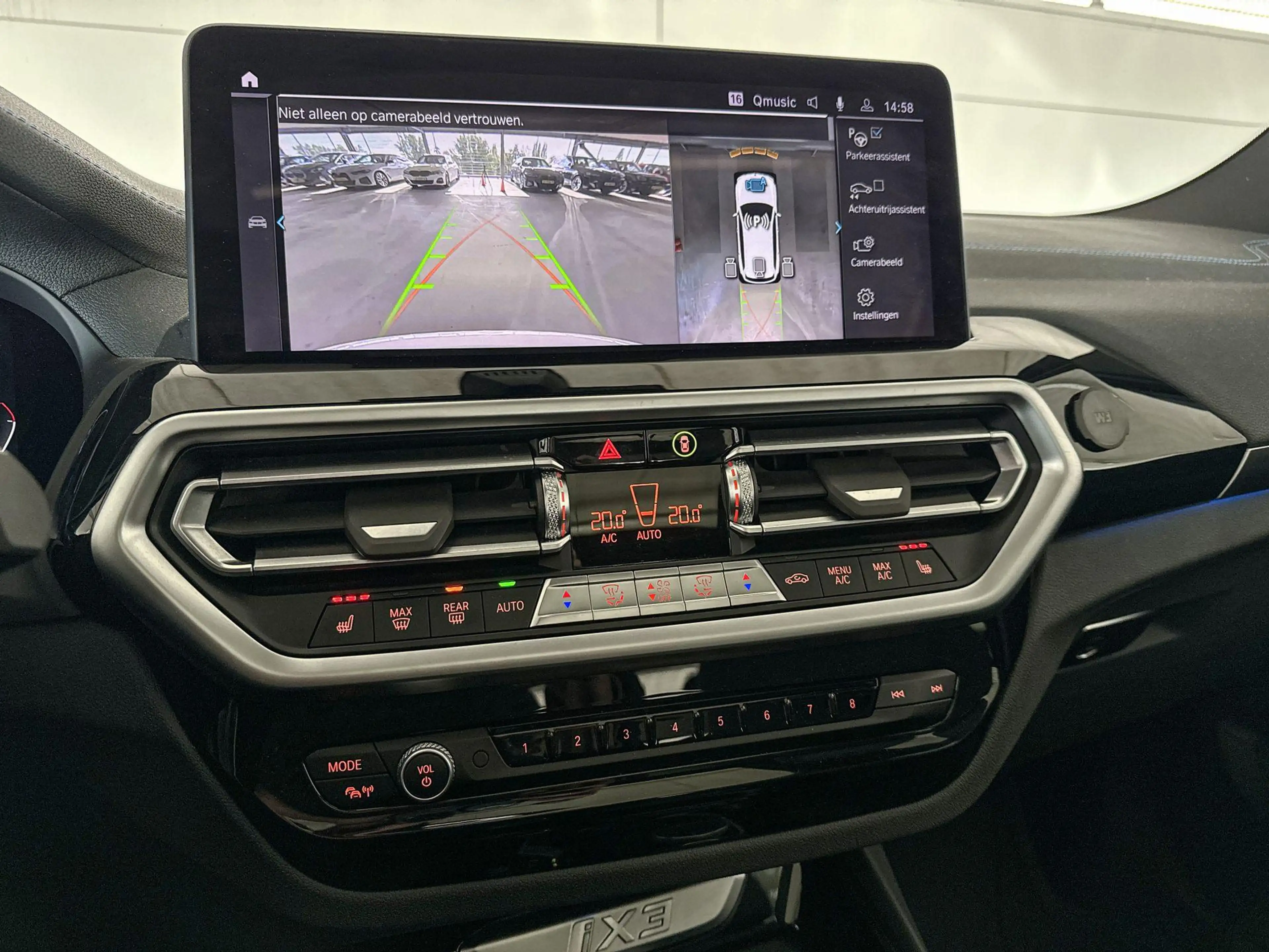 BMW iX3 High Executive 80 kWh — photo 15